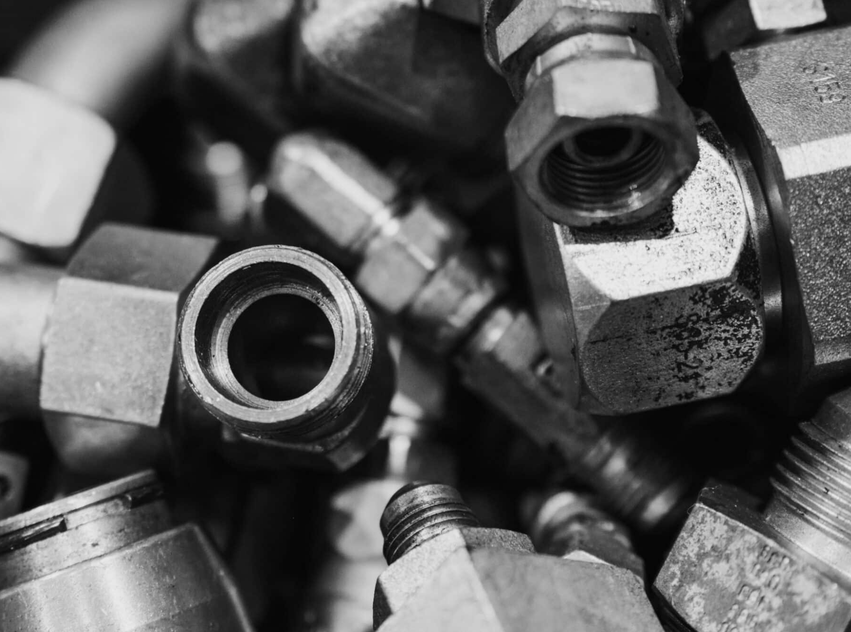 Panduan Pemilihan Pemasangan Hidraulik: Faktor Utama untuk Menguasai Pantas